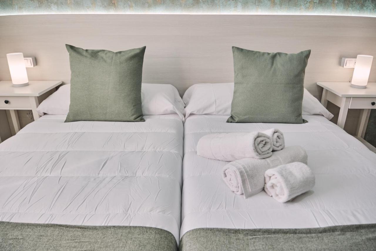 Peregrina Pension 6 Педрусо Экстерьер фото